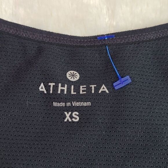 Athleta Freedom Supercharged Black Sport 2-in-1 Athletic Workout Tank Top XS 0/2 - Picture 8 of 8